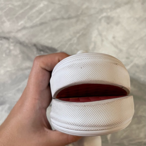 Slip on pride vans - Picture 8 of 9